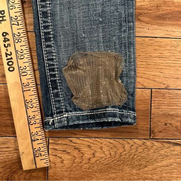 Miss Me Gold Embellished Skinny Style NO:JE8039CKR Size 28 - Picture 12 of 15